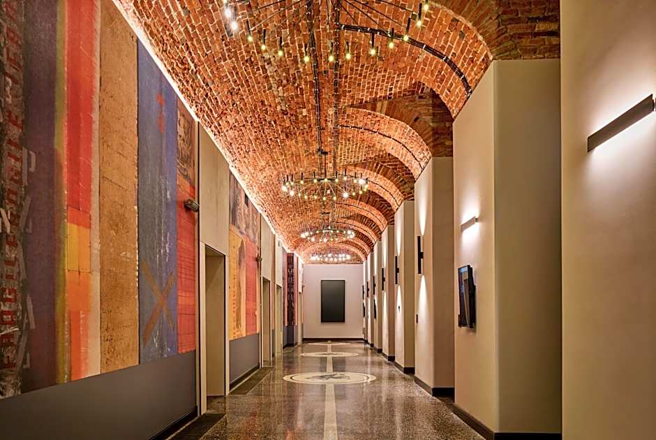 Hotel Verte, Warsaw, Autograph Collection