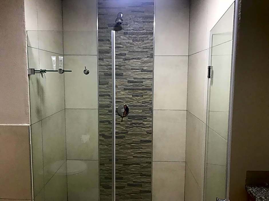 Regal Inn Hotel Midrand