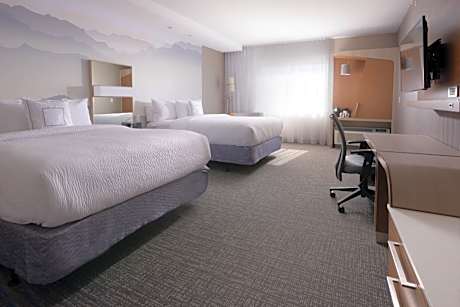 Queen Room