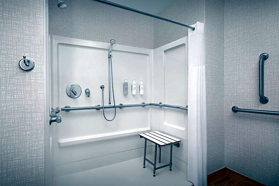 Hampton Inn By Hilton Yorkville