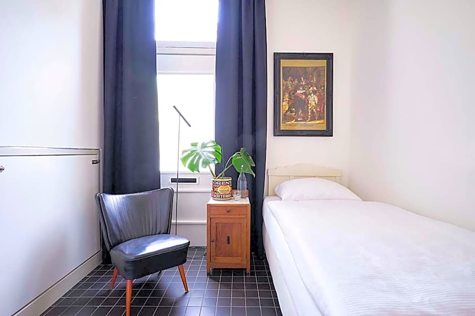 Hello I'm Local - Boutique Hostel