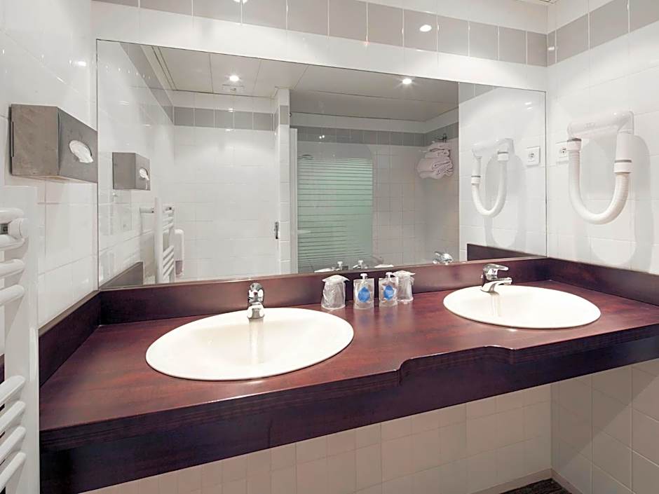 Kyriad Tours sud - Joue les Tours