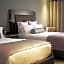 HS HOTSSON Hotel Silao