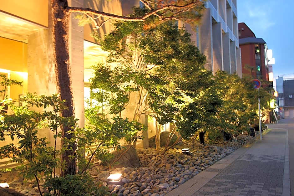 Uozu Manten Hotel Ekimae