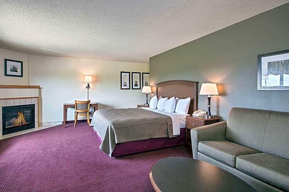 AmericInn by Wyndham Iowa Falls