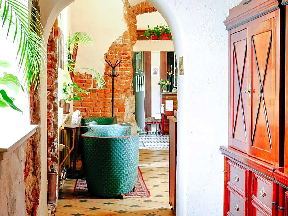 Miodosytnia Aparthotel