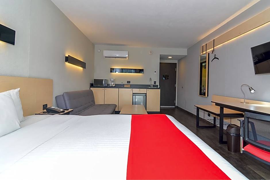 City Express Plus by Marriott Medellín Colombia