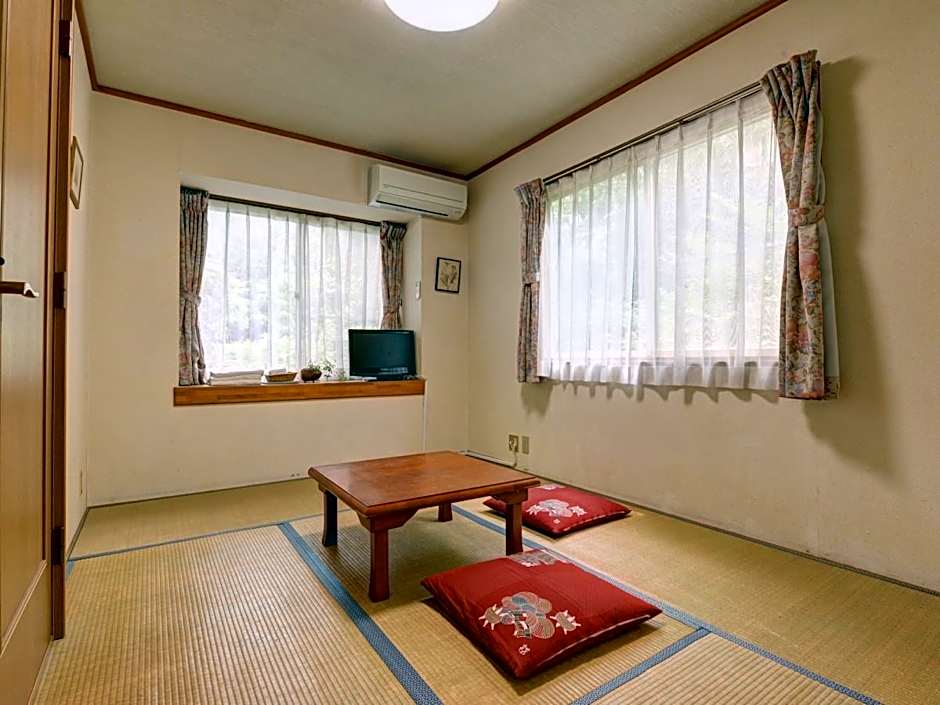 Photo 1 of 2 of Standard Japanese Style