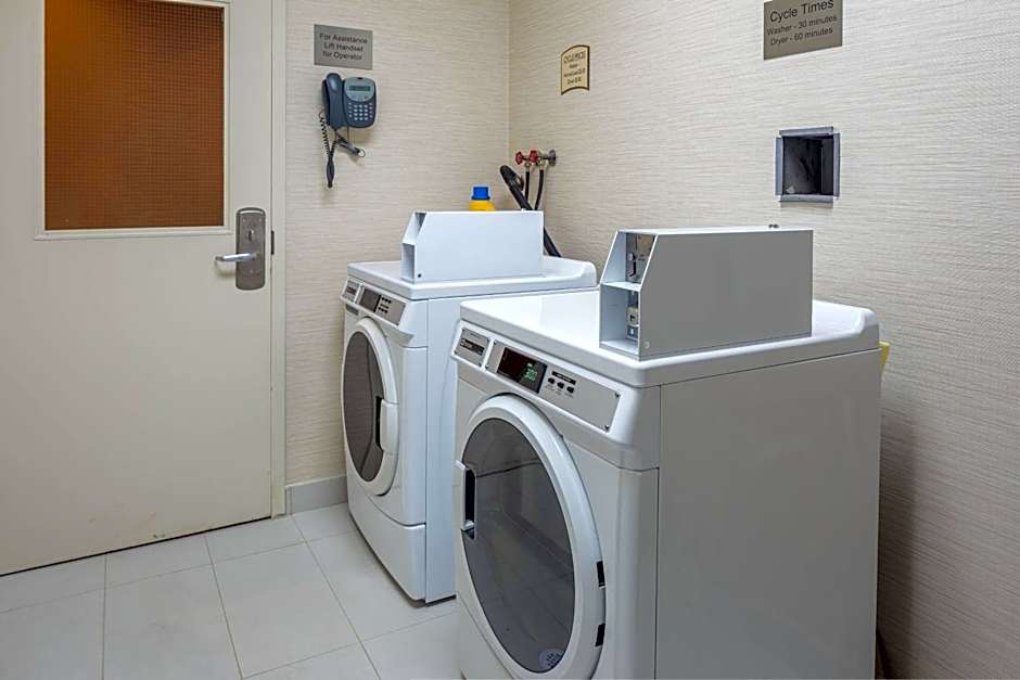 Fairfield Inn & Suites by Marriott Belleville