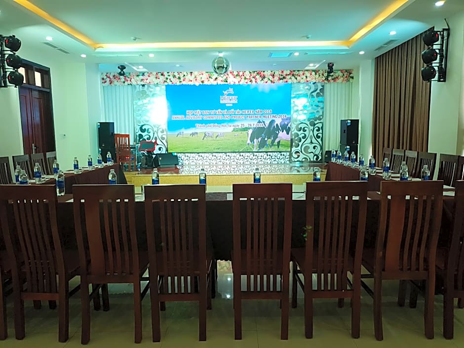 Phu Cuong Beach Hotel