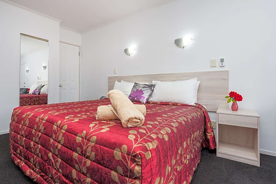 Rose Court Motel
