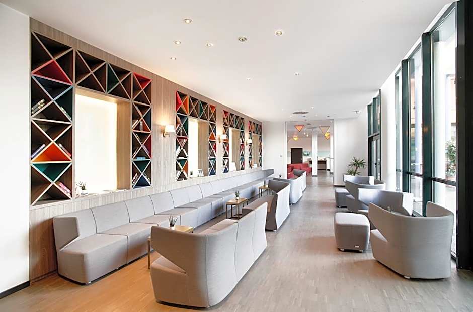 Trans World Hotel Donauwelle