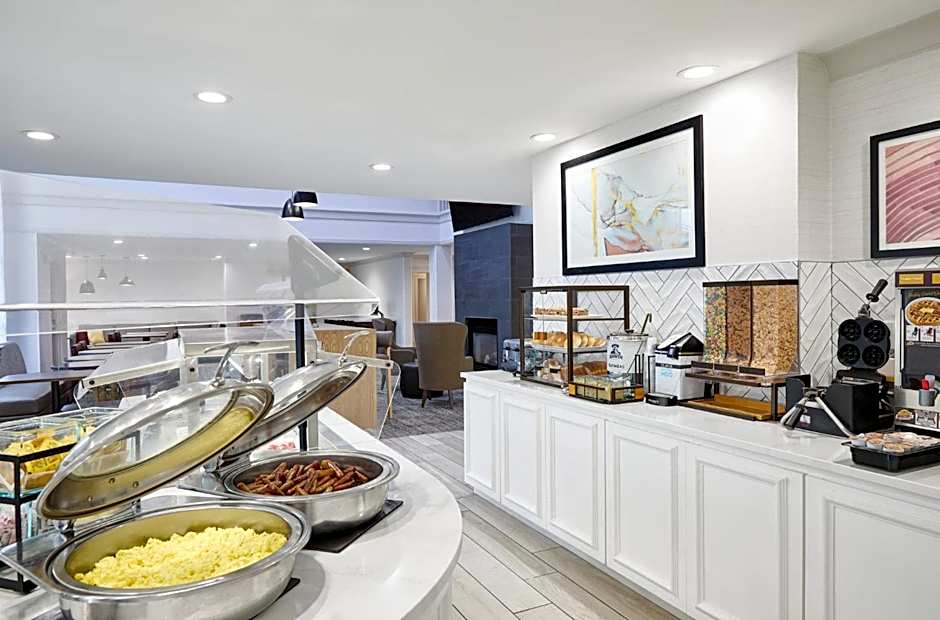 Staybridge Suites Peoria Downtown By IHG