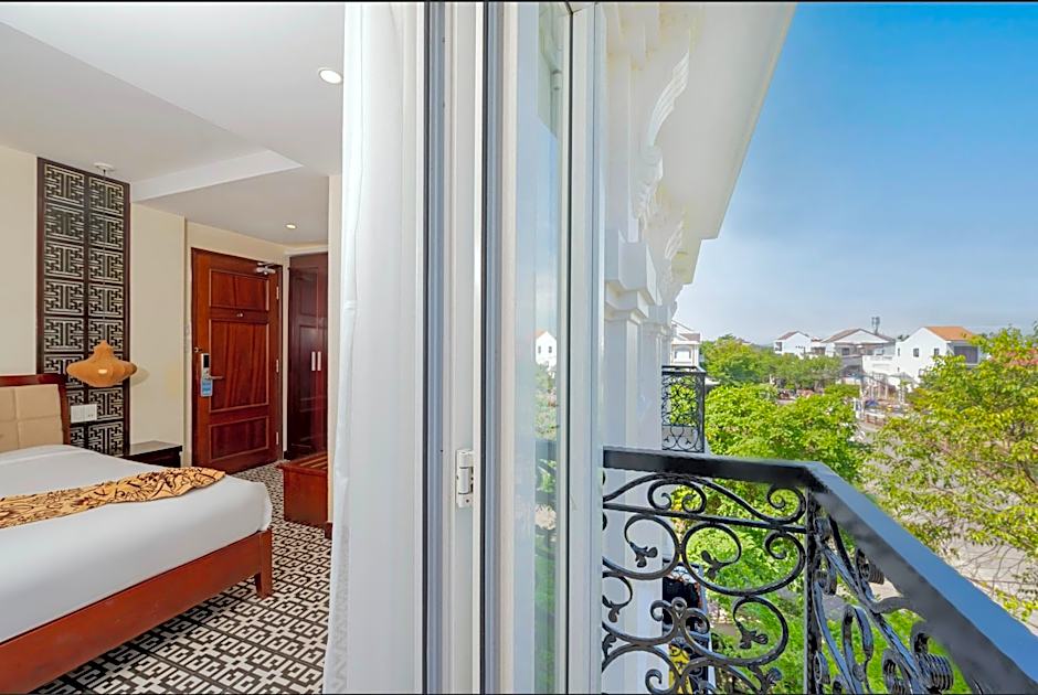 Hoi An Canal House Riverside by Haviland