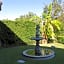 Bed and Breakfast in Hollywood Hills