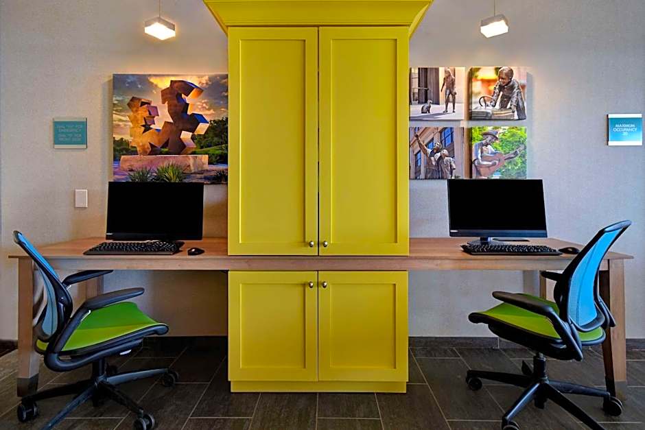 Home2 Suites by Hilton Wichita Downtown Delano