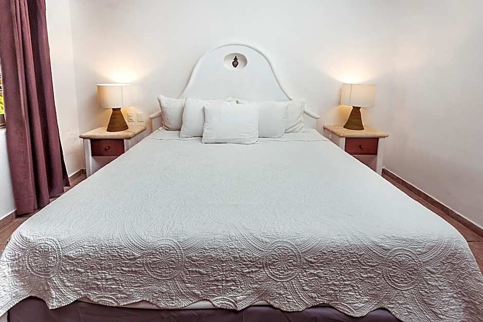 Fabiola Condo Hotel