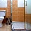 Victoria Comfort Inn