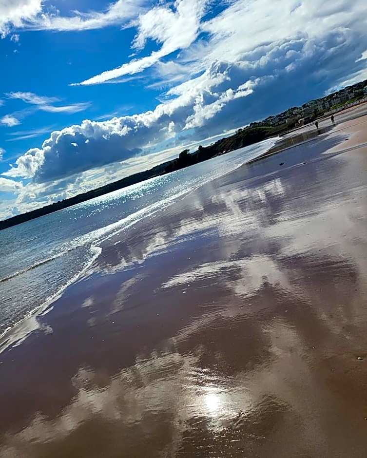 Beach Hotel Torbay B&B