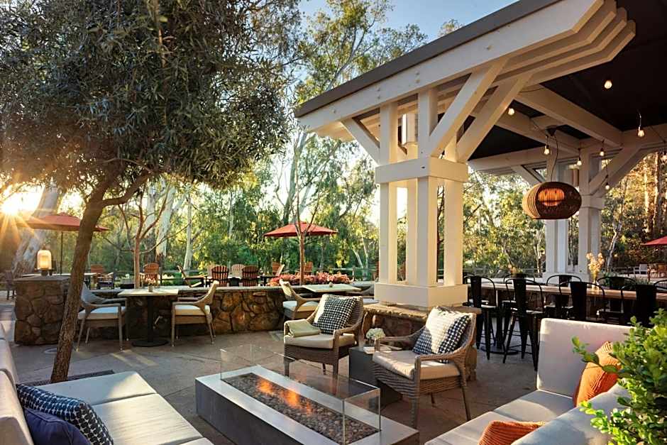 River Terrace Inn