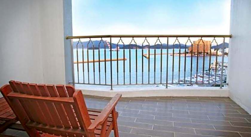 Tongyeong Bay Condo Hotel