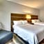 Holiday Inn Express & Suites Laurel By IHG
