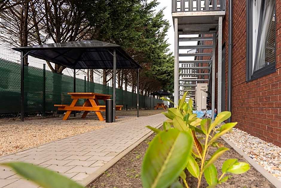 Comfort Housing Apartments