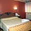 Pearlmont Hotel
