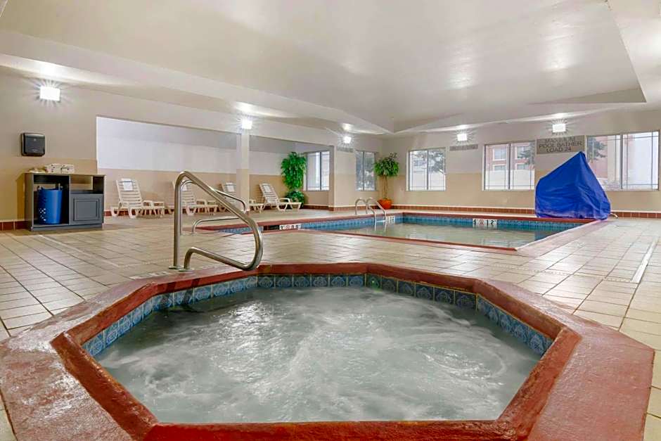 Country Inn & Suites by Radisson, Columbia, MO