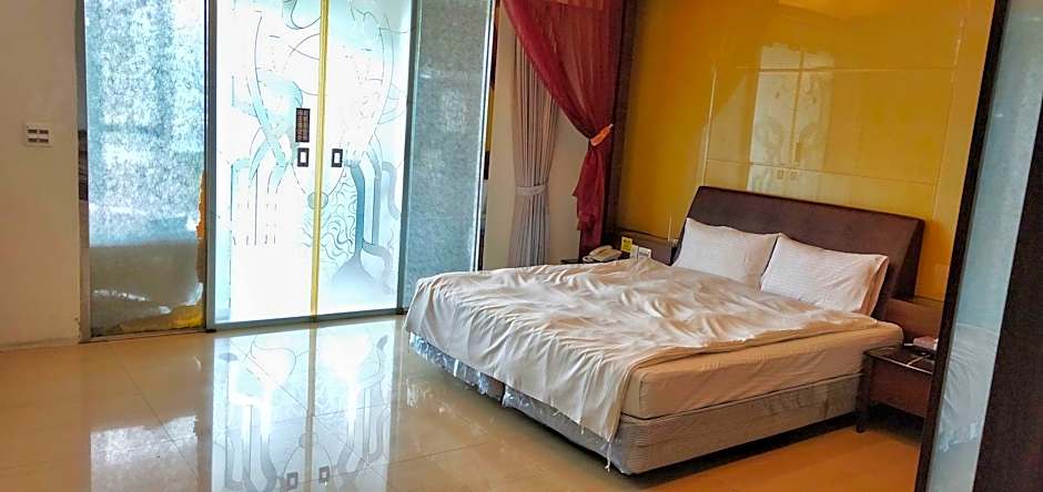 Harbor Elite Hotel