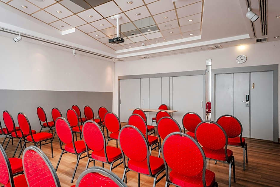 Leonardo Hotel Aachen