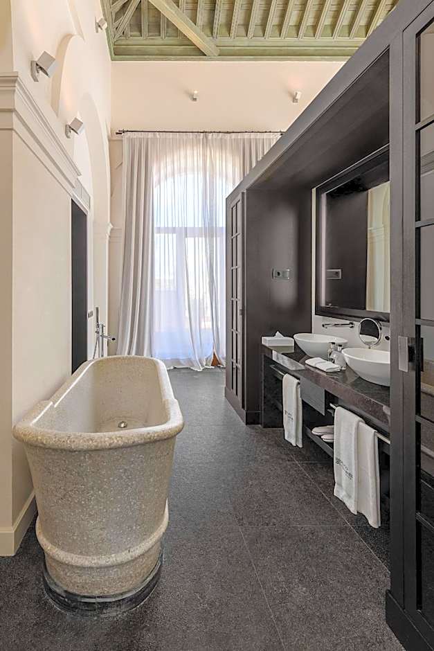 CoolRooms Palacio Villapanes 5 GL