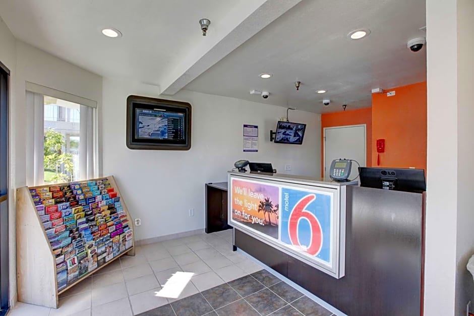 Motel 6-Westminster, CA - North