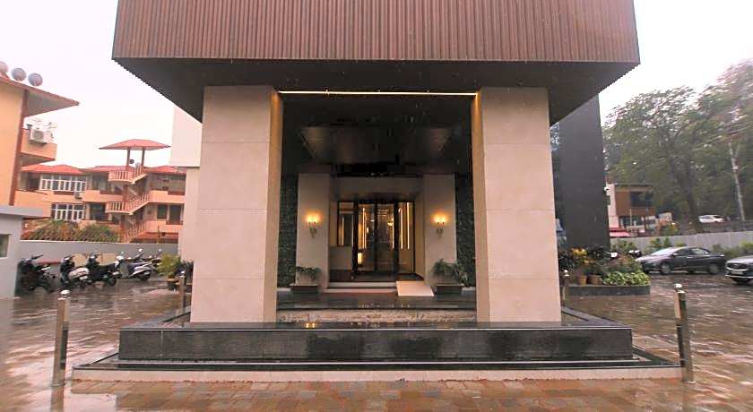 Hotel Vasundhara Palace Rishikesh