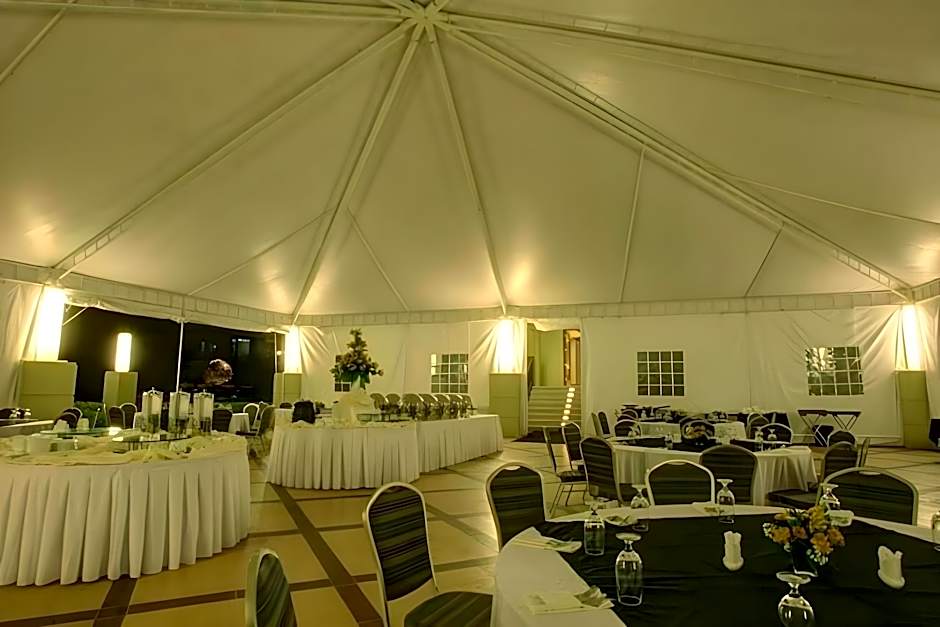 Azalea Hotels & Residences Baguio