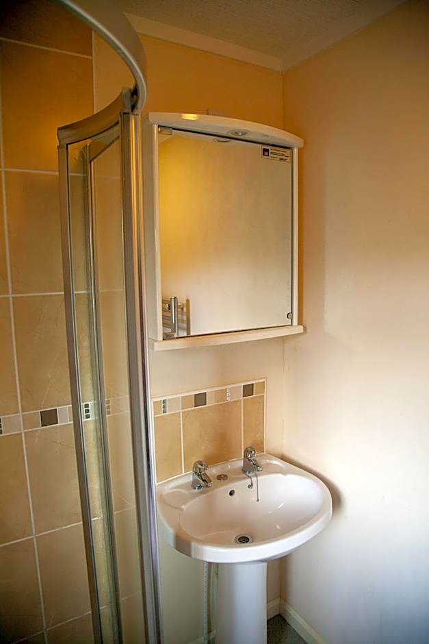 Saffron Lodge With Hot Tub