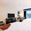 Hampton Inn By Hilton & Suites Bellevue Downtown-Seattle