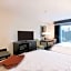 Hampton Inn By Hilton & Suites Bellevue Downtown-Seattle