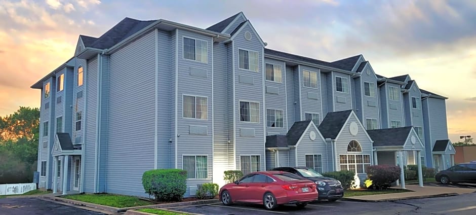 Microtel Inn & Suites by Wyndham Tulsa - Catoosa Route 66