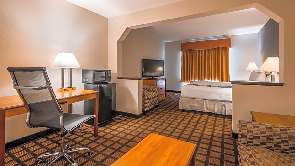 Best Western Inn And Suites-Midway Airport