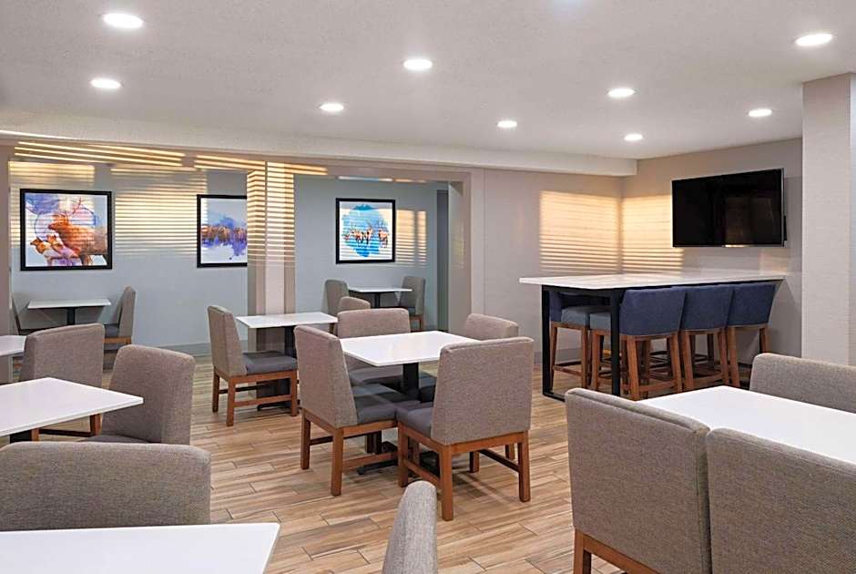 AmericInn by Wyndham Casper Event Center Area