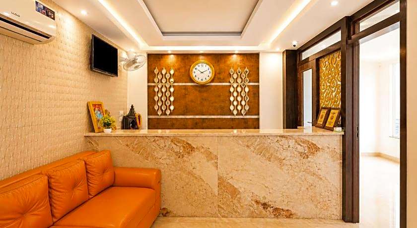 Hotel Iconic Suite - Near Delhi Airport