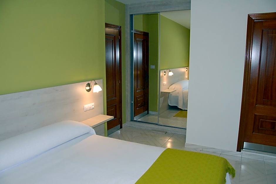 Hotel Playa de las Catedrales