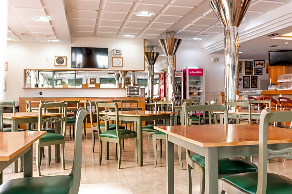 Aparthotel Loar Ferreries