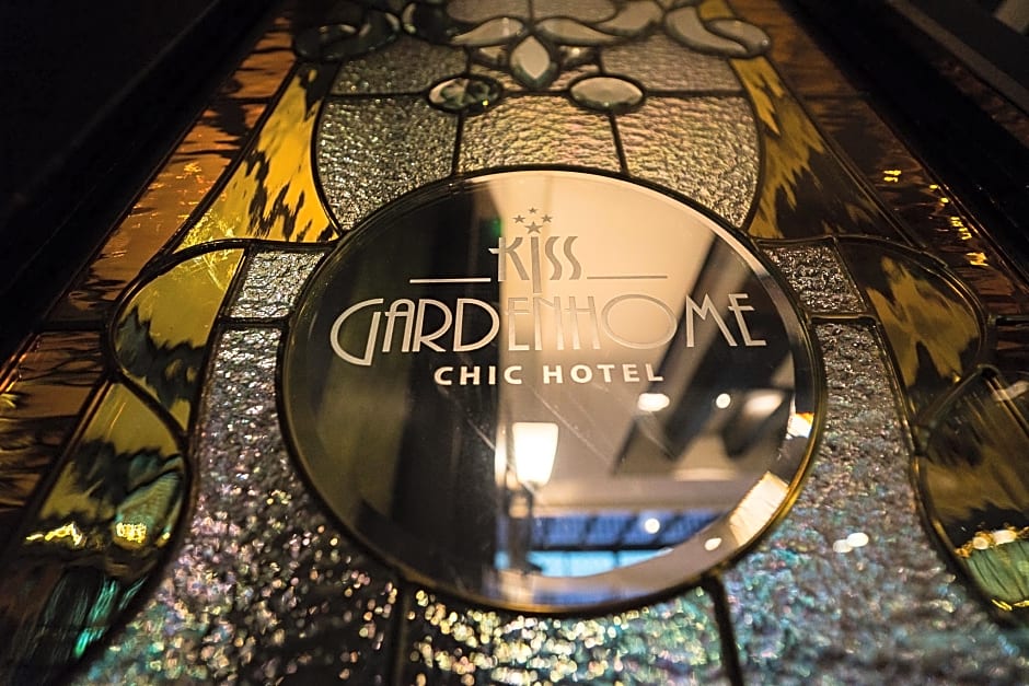 Kiss Gardenhome Chic Hotel