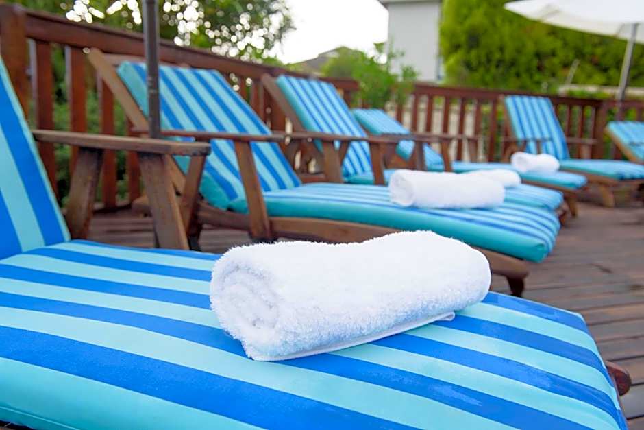 Whalesong Hotel & Spa