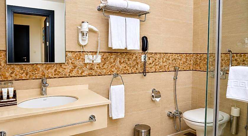 The Proud Hotel Al Khobar