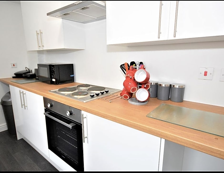 Townhouse @ 50 Birks Street Stoke