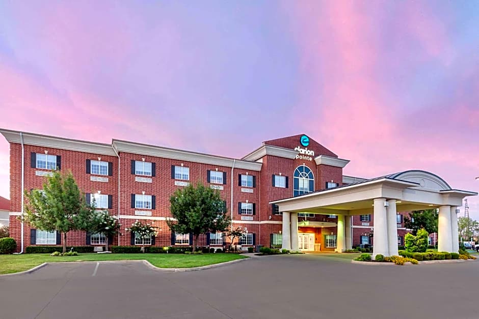 Clarion Pointe Sulphur Springs