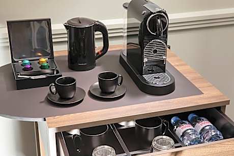 Privilege Queen Room